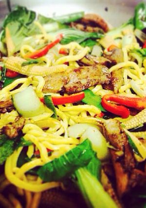 A picture of Shoyu Chicken Stir-Fry.