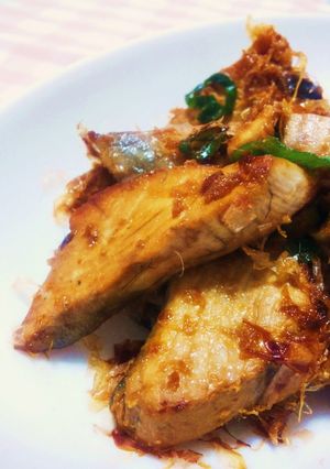 A picture of Bonito with Ginger.