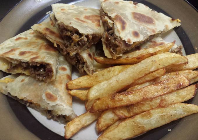 Bacon cheeseburger quesadillas