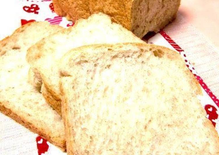 Moist, Chewy &amp; Fluffy Whole Wheat Bread
