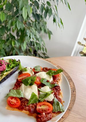 A picture of Oat Fiber Pizza Base or Wrap.