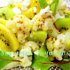 A picture of Kiwi & Cauliflower Vitamin C Salad for Beautiful Skin.