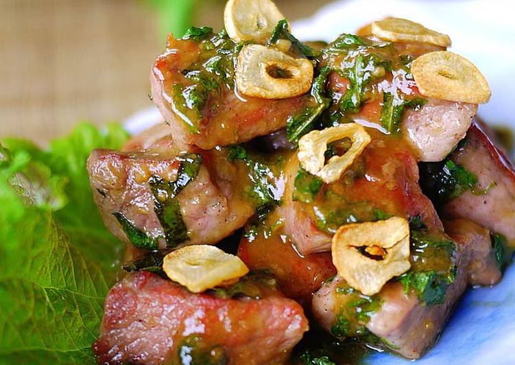 Tasty And Delicious of Steak Cubes with Garlic Shiso Miso Sauce