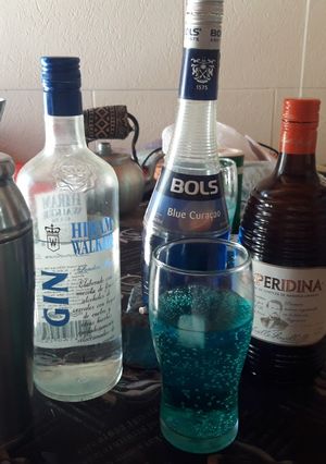 Una foto de Blue tonic