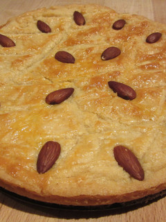 A picture of Dutch Butter cake.