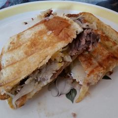 A picture of Always Sunny in Philly Reuben.