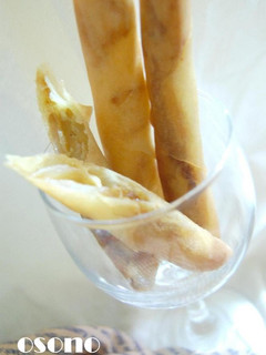 A picture of Easy Onion Stick Snacks.