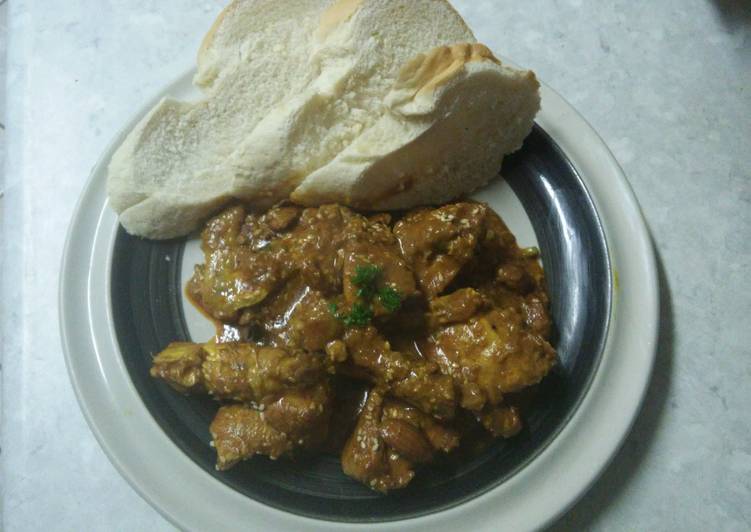 The Simple and Healthy Spicy Almond and Sesame Chicken