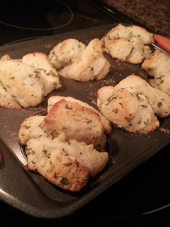 A picture of Mini Garlic Monkey Bread.