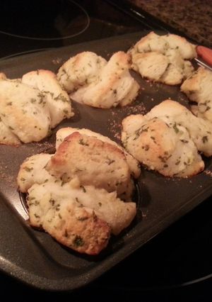 A picture of Mini Garlic Monkey Bread.