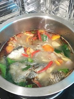 รูปของ ต้มยำปลานิล