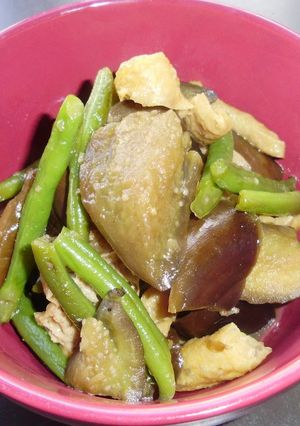A picture of Stir-Fried and Simmered Eggplants, Green Beans and Deep-fried Tofu.