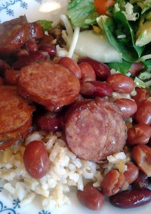 A picture of Crockpot rice and beans.