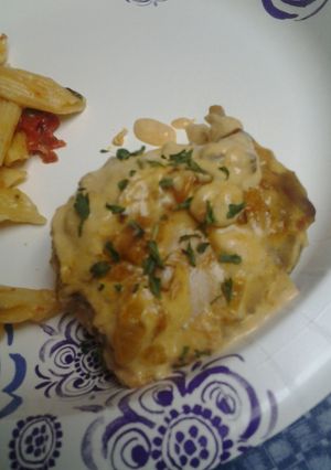 A picture of Hungarian Rabbit Paprikash.