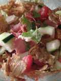 Ensalada fácil con patata tostada