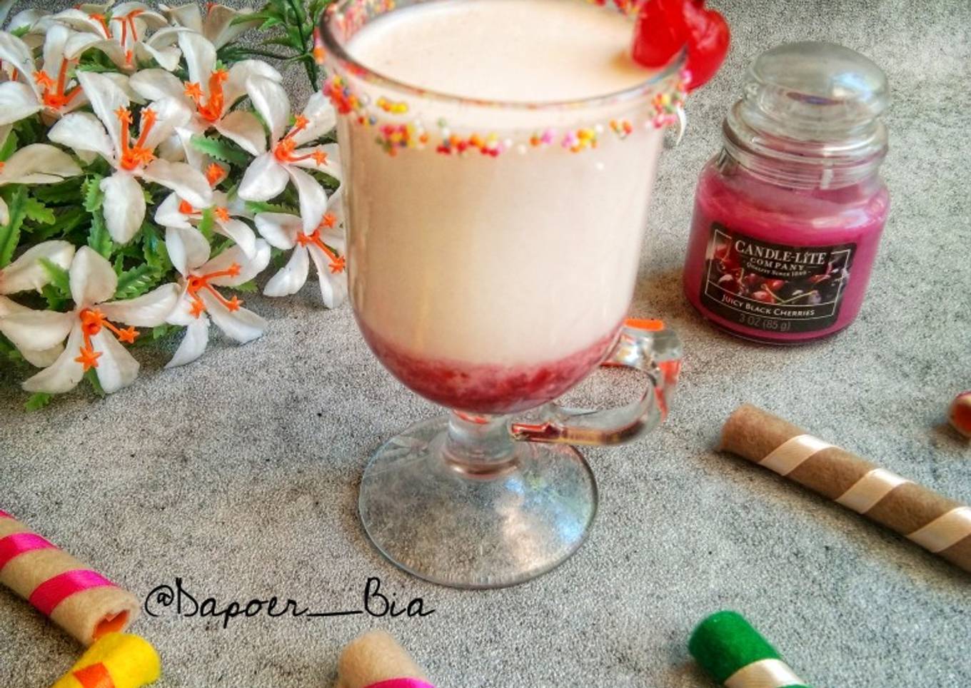 Korean Strawberry Milk