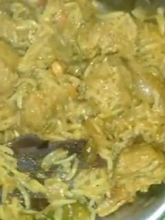 மீல்மேக்கர்/ சோயாபீன்ஸ் பிரியாணி (Mealmaker biryani recipe in tamil) செய்முறை முக்கிய புகைப்படம்