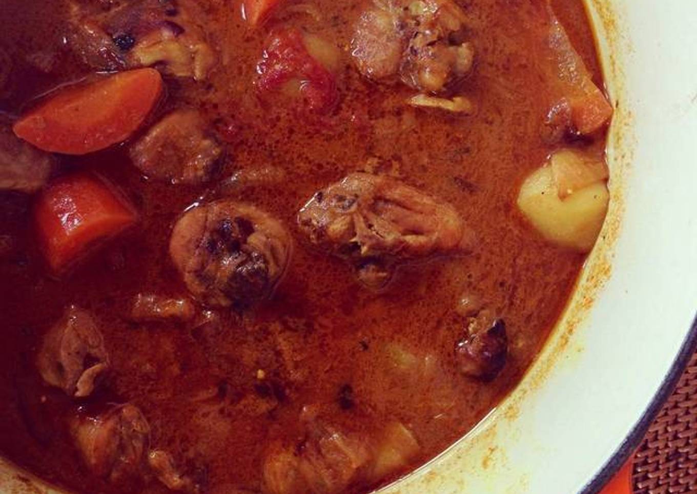 Caramelized Onion Chicken Curry