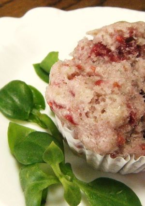 A picture of Fluffy Strawberry Steamed Bread.