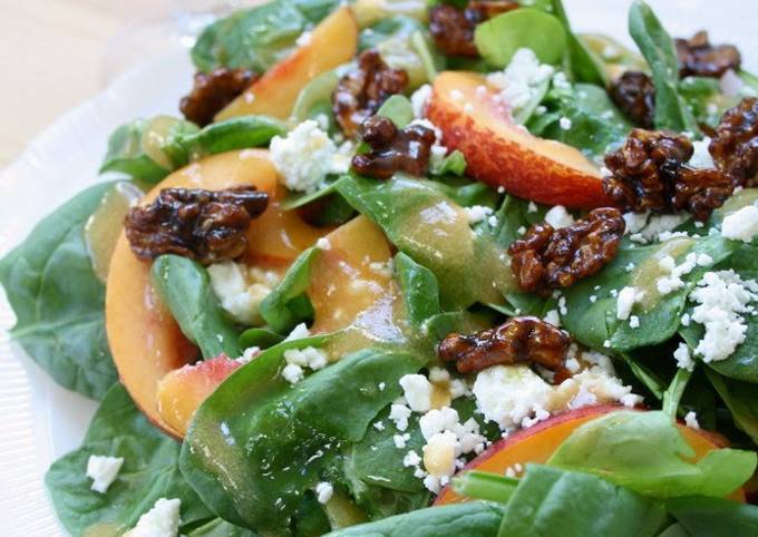Spinach & Nectarine Salad