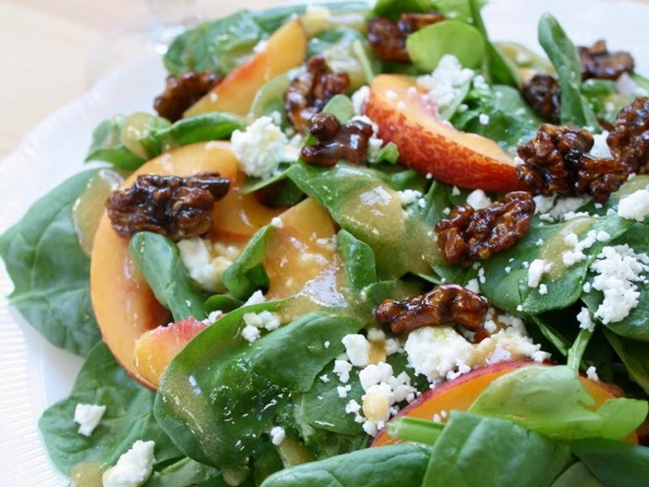 Easy Ways Make|Recipe} Spinach &amp;amp; Nectarine Salad the So Delicious