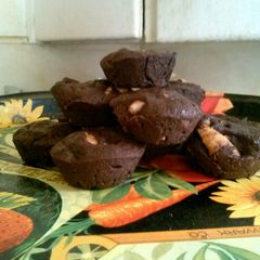 A picture of Mae's Fudgey Brownies.