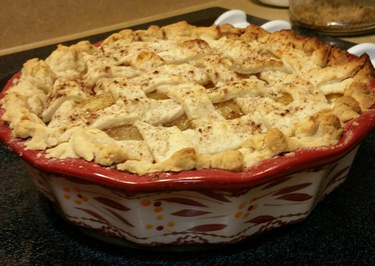 Steps to Prepare Apple Pie in 24 Minutes for Mom