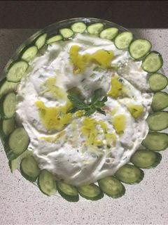 صورة لوصفة فته بلبن الزبادي