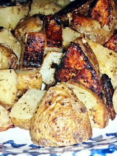 A picture of Garlic & Seasalt Grilled Potatoes.