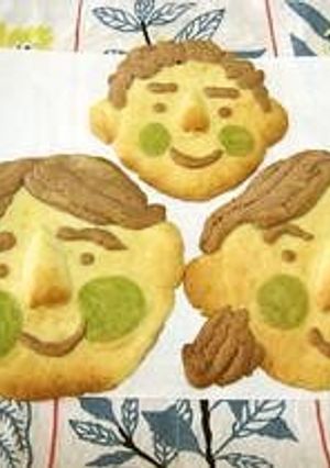 A picture of Amusing and Very Easy Face Cookies.