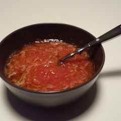 A picture of Catalan "Pa amb Tomàquet" (bread with tomato spread).