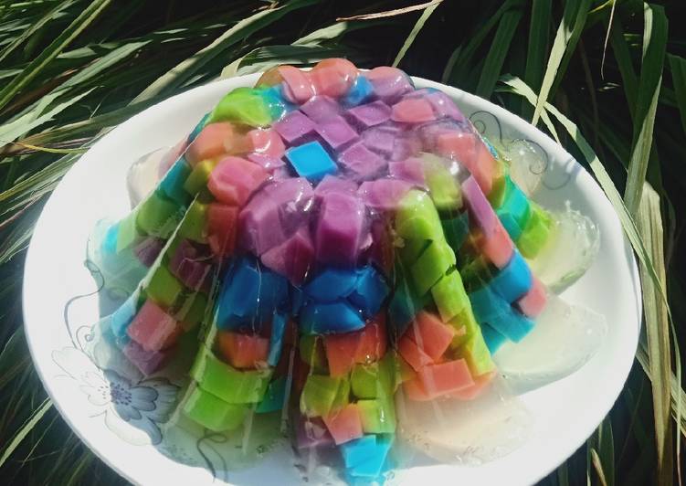 Cara Gampang Menyiapkan Puding Susu Mozaik yang Sempurna