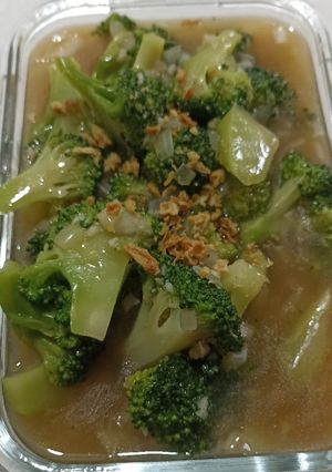 Foto resep Brokoli saus Tiram Tim Telur