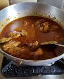Chicken curry (vidharbh style)