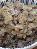 Black Pepper Ground Beef with Onions