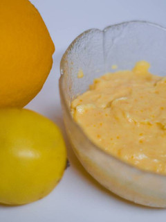 Una foto de Cobertura de crema de cítricos para capas de tarta