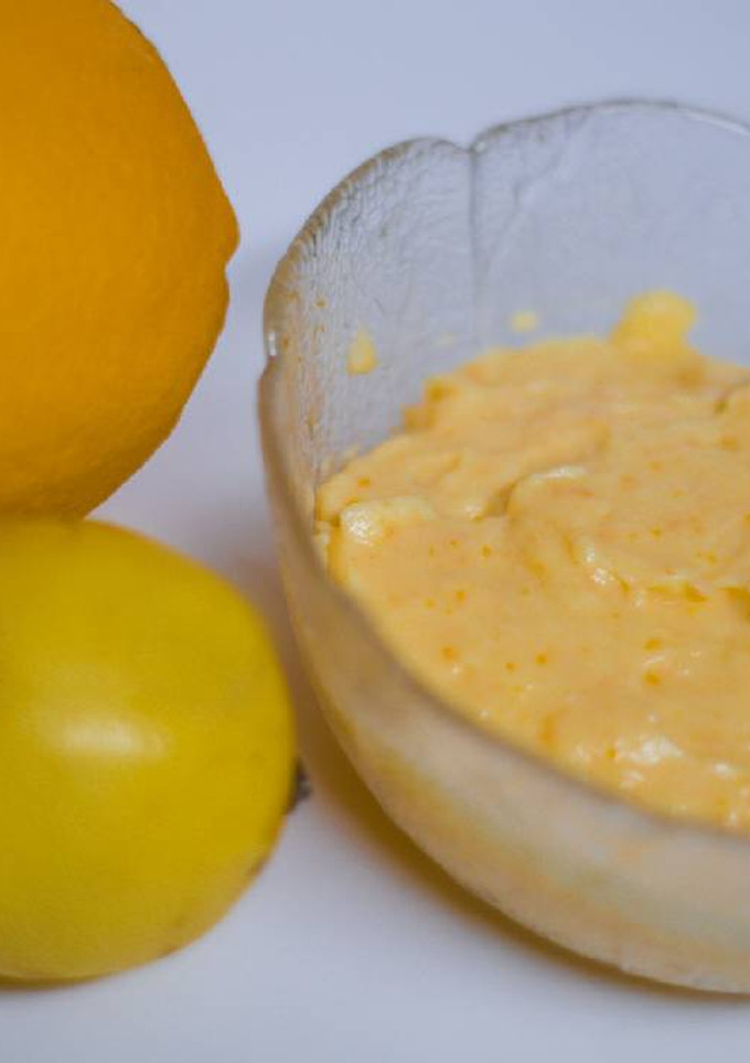 Una foto de Cobertura de crema de cítricos para capas de tarta