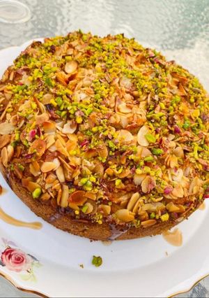 صورة لوصفة كعكة تفاح مع الجوز