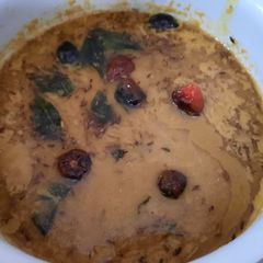 A picture of Hyderabadi khatti daal.