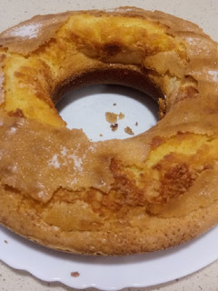 Una foto de Bizcocho de yogur de limón con marie brizard
