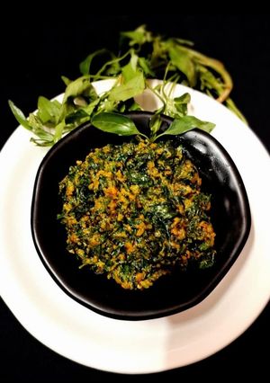 A picture of Besan Bathua Leaves Sabzi.