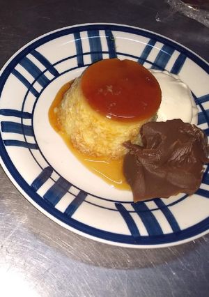Una foto de Flan de vainilla casero