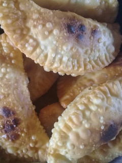 Una foto de Empanadas de jamón y queso