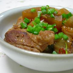 A picture of The Meat is Fall-Apart Tender! Daikon Radish and Spareribs Simmered with Kimchi.