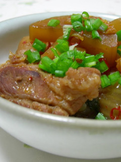 A picture of The Meat is Fall-Apart Tender! Daikon Radish and Spareribs Simmered with Kimchi.