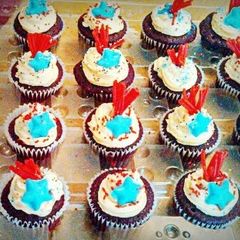A picture of Ray's' 4th of July Firecracker Cupcakes.