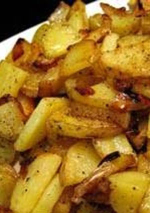 A picture of Sauteed/Fried Garlic Flavored Potatoes and Onions.