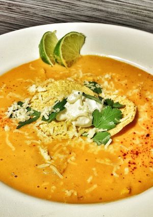 A picture of Tortilla Soup.
