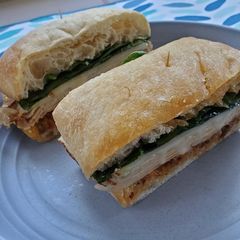 Sprouts Artisan Turkey & Spinach Ciabatta A picture of Sprouts Artisan Turkey & Spinach Ciabatta.