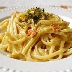 A picture of Simple Salmon Carbonara.